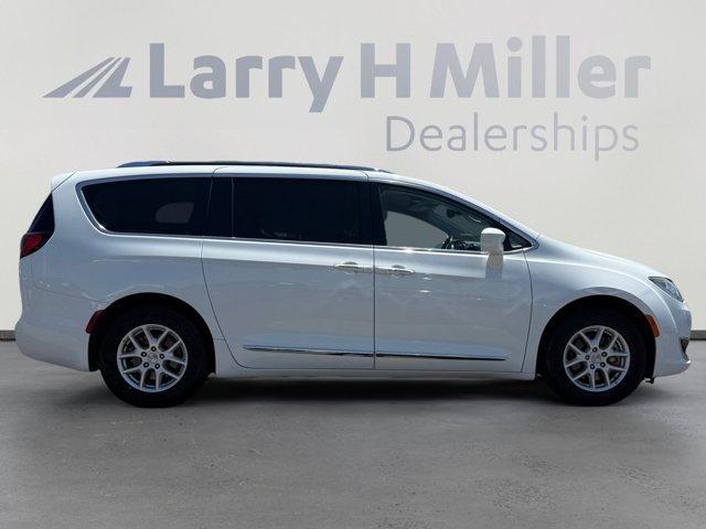 used 2020 Chrysler Pacifica car, priced at $21,998