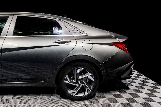 new 2024 Hyundai Elantra car, priced at $30,760