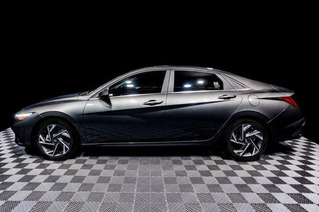 new 2024 Hyundai Elantra HEV car, priced at $28,262