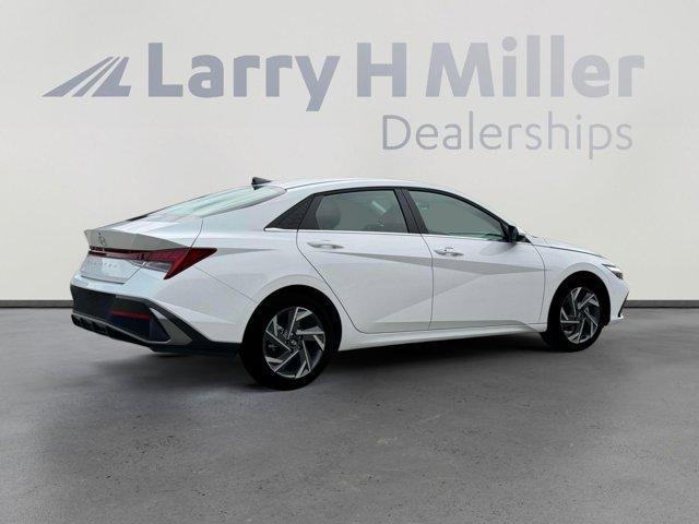 new 2025 Hyundai Elantra car, priced at $27,007