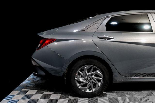 new 2024 Hyundai Elantra car, priced at $22,192