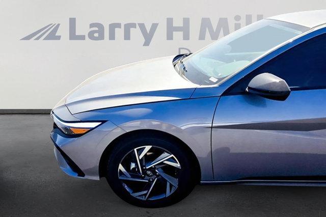 new 2025 Hyundai Elantra car, priced at $23,132