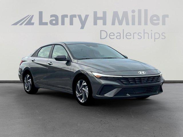 new 2025 Hyundai Elantra car, priced at $23,104