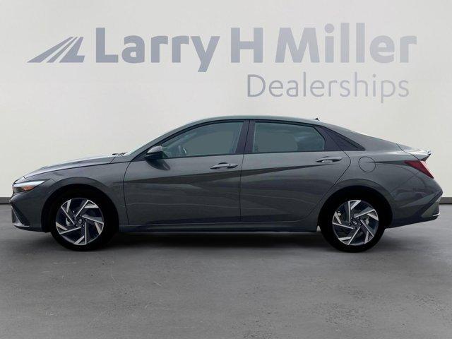 new 2025 Hyundai Elantra car, priced at $23,104