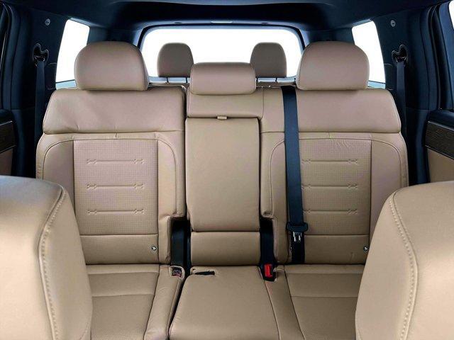 new 2025 Hyundai Santa Fe car, priced at $43,368