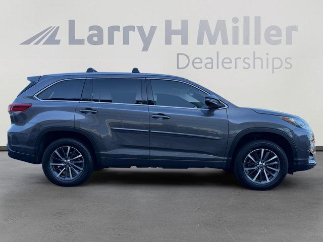 used 2017 Toyota Highlander car, priced at $23,465