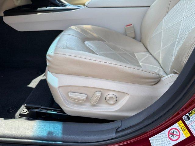 used 2018 Toyota Camry Hybrid car, priced at $23,704