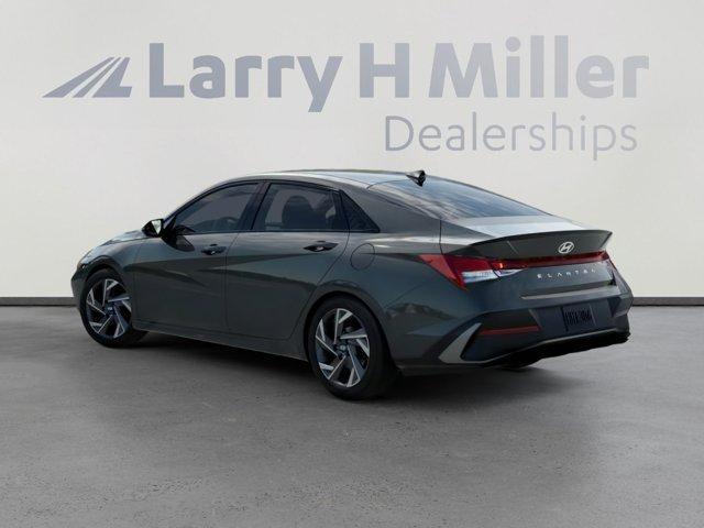new 2025 Hyundai Elantra car, priced at $23,125