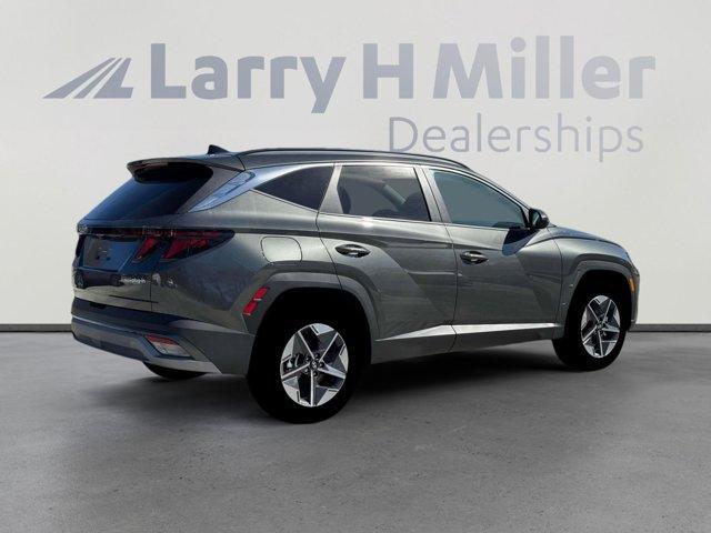 new 2025 Hyundai TUCSON Plug-In Hybrid car, priced at $42,658