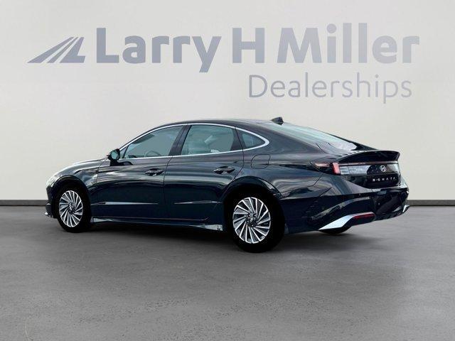 new 2025 Hyundai Sonata Hybrid car, priced at $38,342