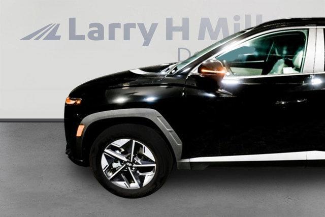 new 2025 Hyundai TUCSON Hybrid car, priced at $37,054