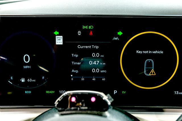 new 2025 Hyundai TUCSON Hybrid car, priced at $37,054