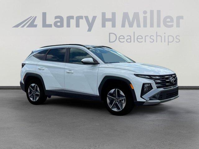 new 2025 Hyundai TUCSON Hybrid car, priced at $36,925