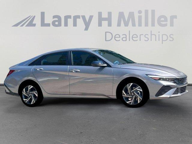 new 2025 Hyundai Elantra car, priced at $23,139