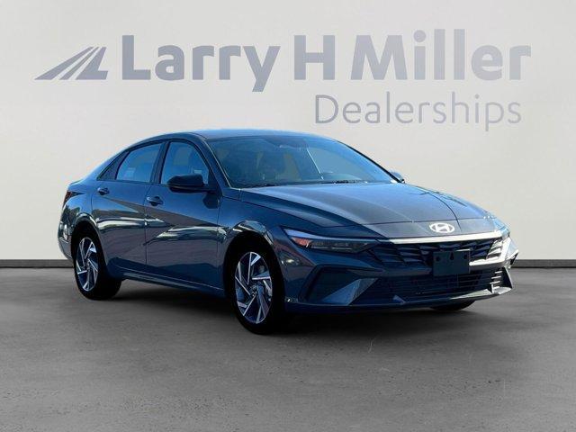 new 2025 Hyundai Elantra car, priced at $23,139
