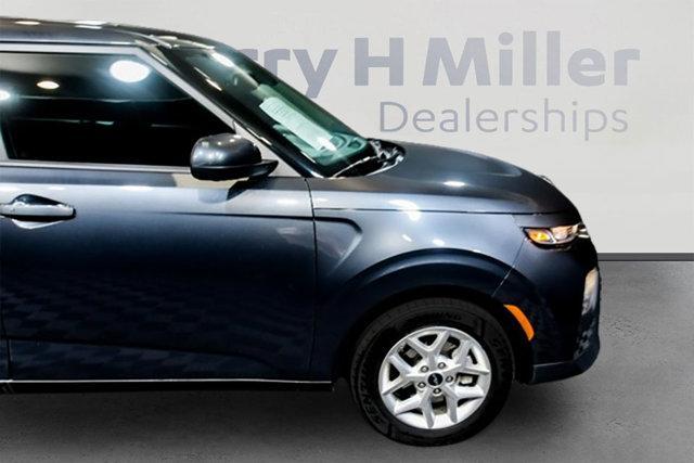 used 2022 Kia Soul car, priced at $16,307