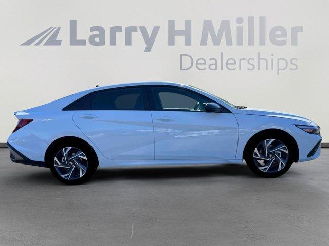 new 2025 Hyundai Elantra car, priced at $24,198