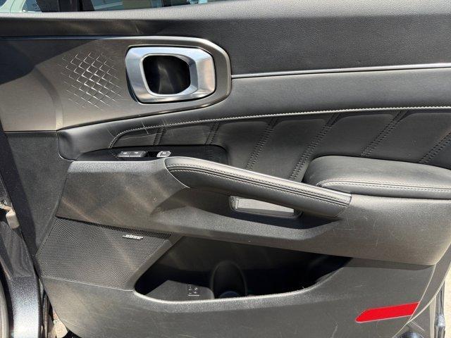 used 2021 Kia Sorento car, priced at $25,849