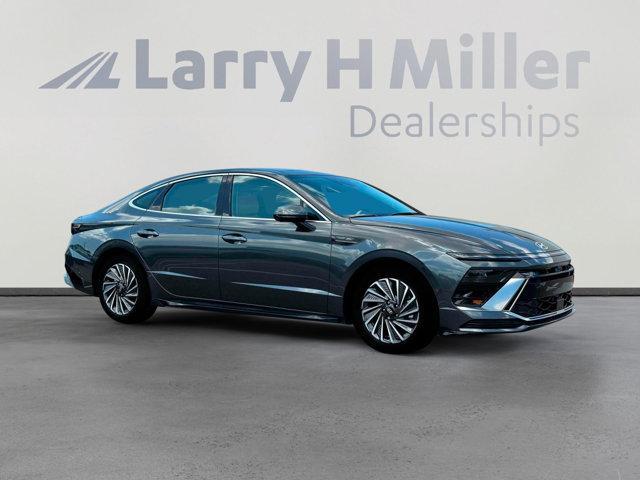 new 2025 Hyundai Sonata Hybrid car, priced at $38,350