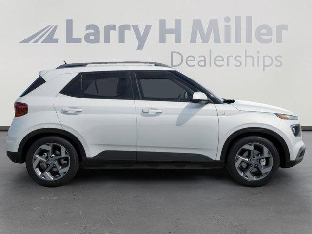 new 2025 Hyundai Venue car, priced at $22,976