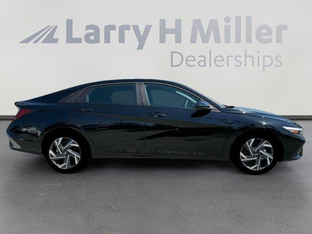 new 2025 Hyundai Elantra car, priced at $23,080