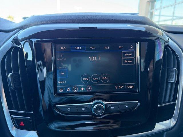 used 2021 Chevrolet Traverse car, priced at $17,955