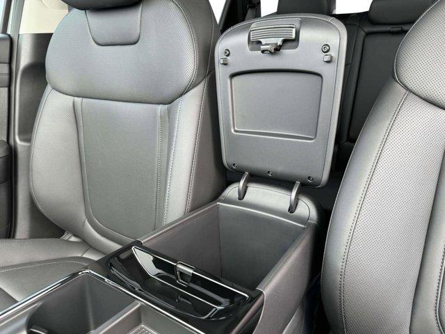 new 2025 Hyundai TUCSON Hybrid car, priced at $36,314