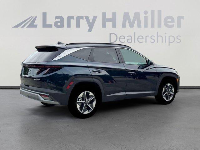 new 2025 Hyundai TUCSON Hybrid car, priced at $36,314
