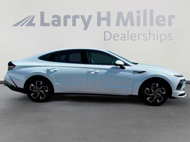 new 2025 Hyundai Sonata car, priced at $27,957