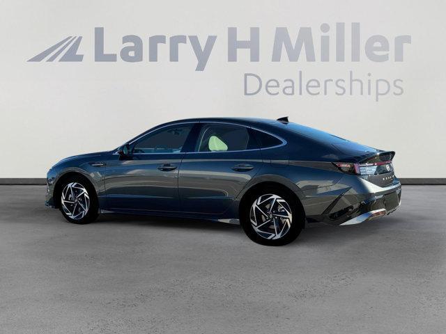 new 2025 Hyundai Sonata car, priced at $29,986