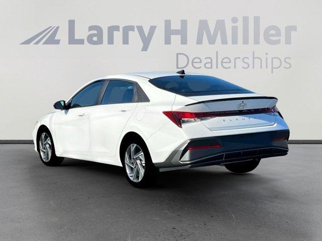 new 2025 Hyundai Elantra car, priced at $23,576