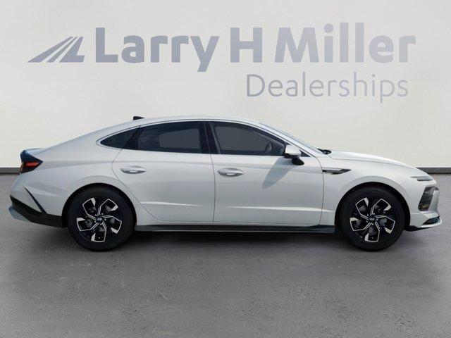 new 2025 Hyundai Sonata car, priced at $27,972