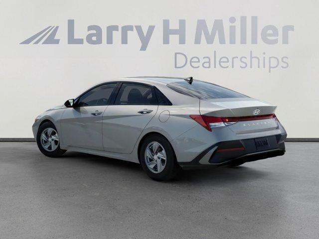 new 2025 Hyundai Elantra car, priced at $22,237