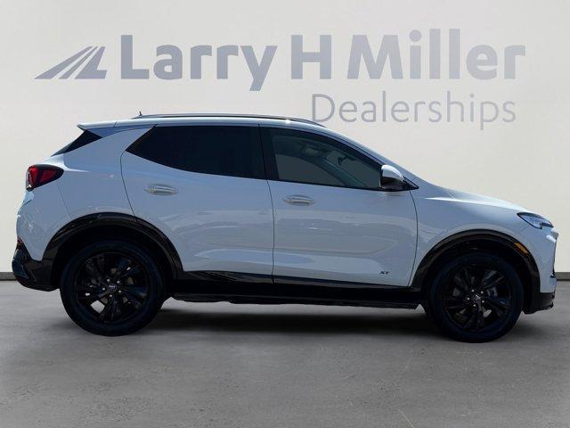used 2025 Buick Encore GX car, priced at $28,900
