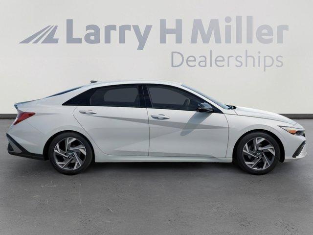 new 2025 Hyundai Elantra car, priced at $23,567