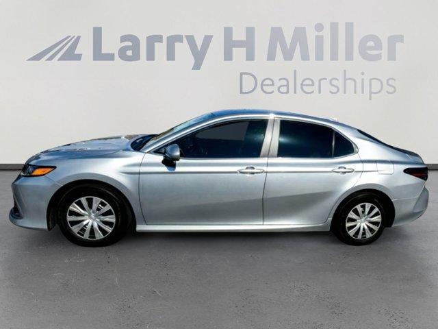 used 2023 Toyota Camry Hybrid car, priced at $30,076