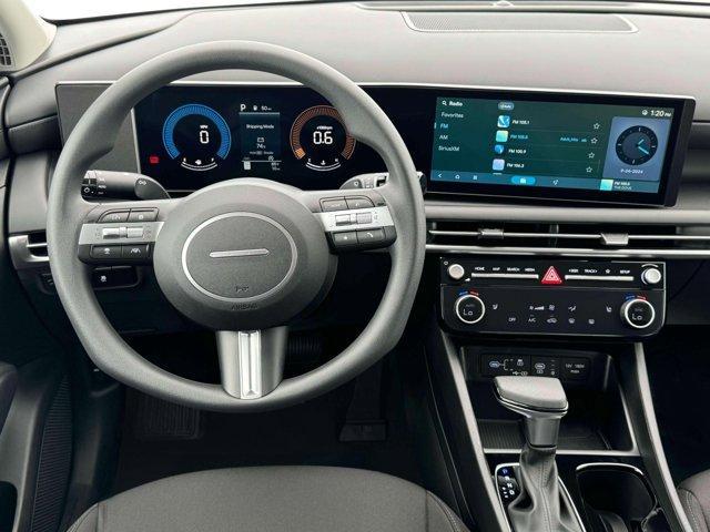 new 2025 Hyundai Tucson car, priced at $30,428