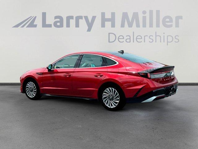 new 2025 Hyundai Sonata Hybrid car, priced at $37,622