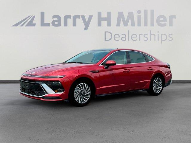 new 2025 Hyundai Sonata Hybrid car, priced at $37,622
