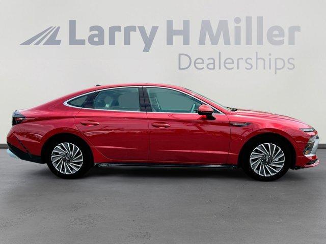 new 2025 Hyundai Sonata Hybrid car, priced at $37,622