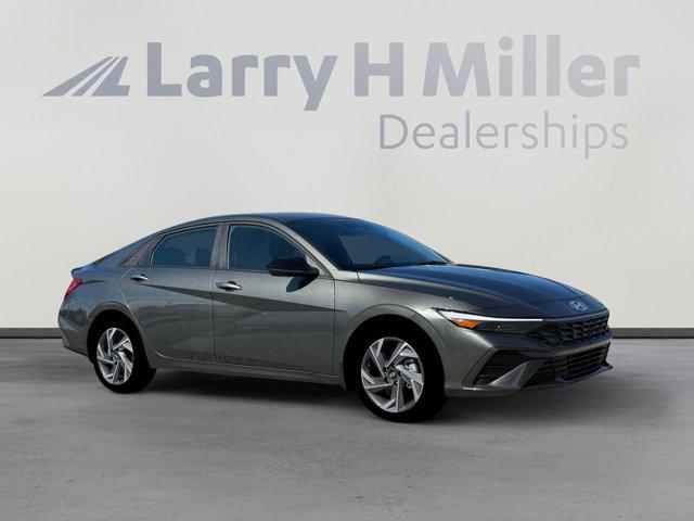 new 2025 Hyundai ELANTRA HEV car, priced at $27,133