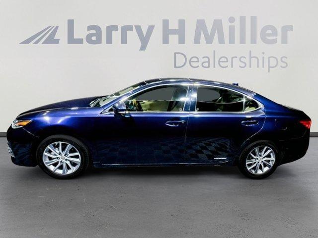 used 2018 Lexus ES 300h car, priced at $24,122