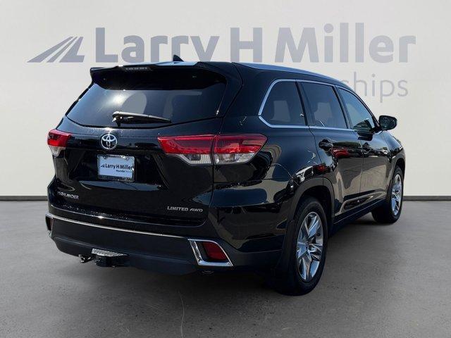 used 2017 Toyota Highlander car, priced at $22,776