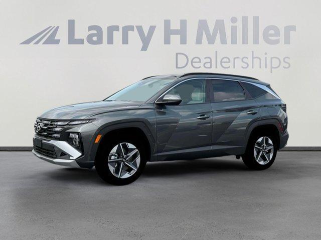 new 2025 Hyundai TUCSON Hybrid car, priced at $33,609