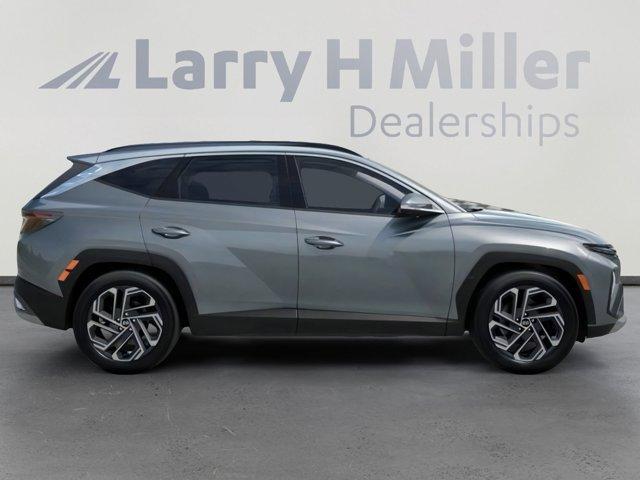 new 2025 Hyundai TUCSON Hybrid car, priced at $38,448