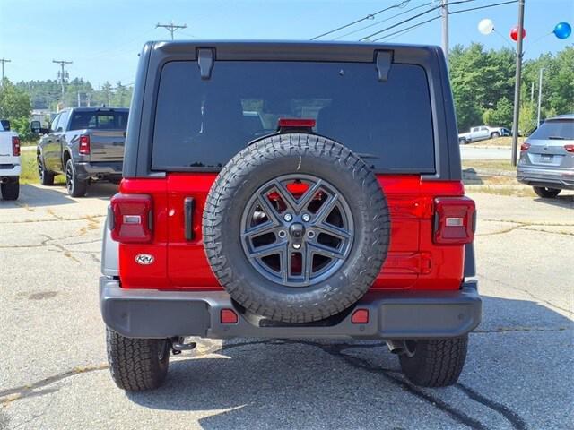 new 2025 Jeep Wrangler car, priced at $48,460