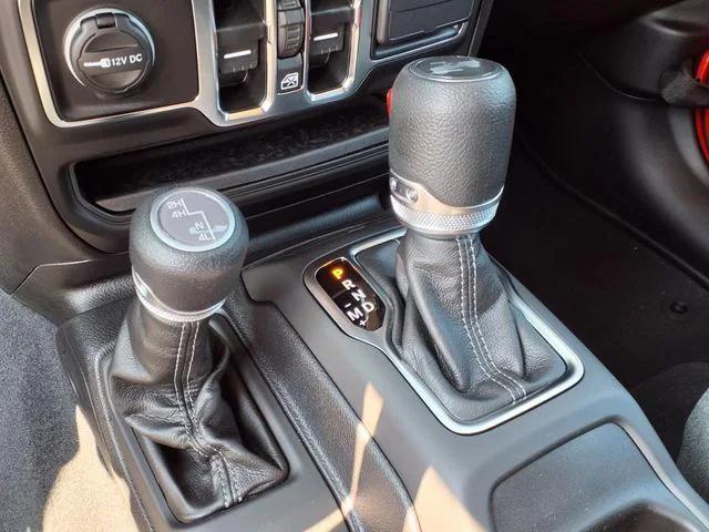 new 2025 Jeep Wrangler car, priced at $45,460