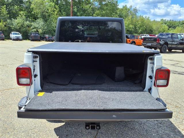 used 2022 Jeep Gladiator car, priced at $30,885
