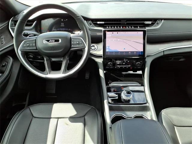 new 2025 Jeep Grand Cherokee car, priced at $50,910