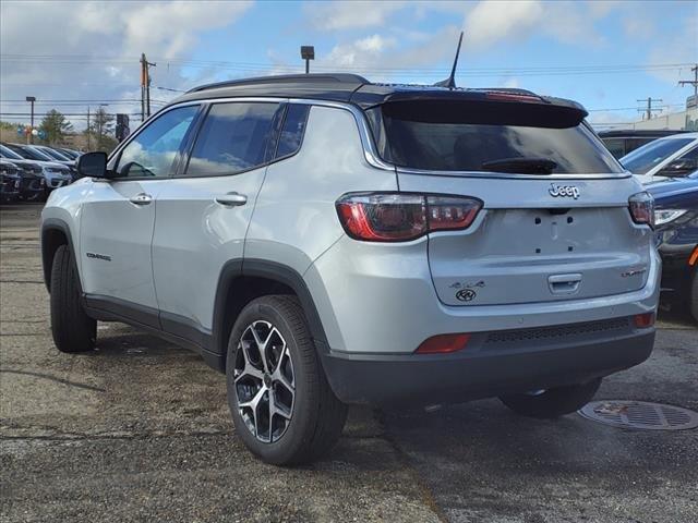 new 2025 Jeep Compass car, priced at $34,122